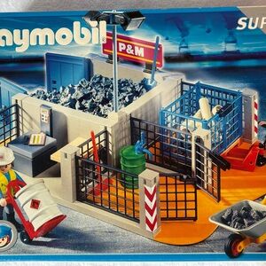 Playmobil 4135 Super Set Depot Site - Brand New Sealed Box - Made in Germany!